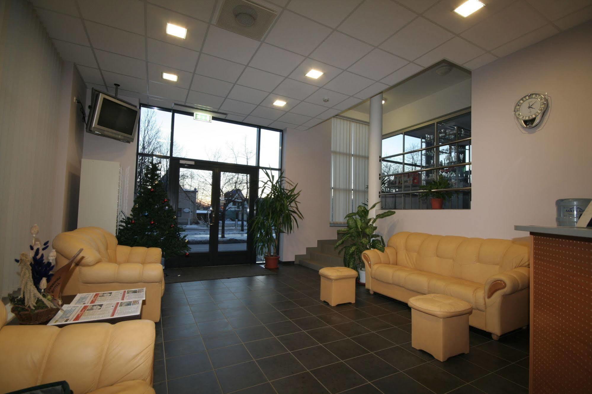 Hotell Tammsaare Pärnu Exterior photo